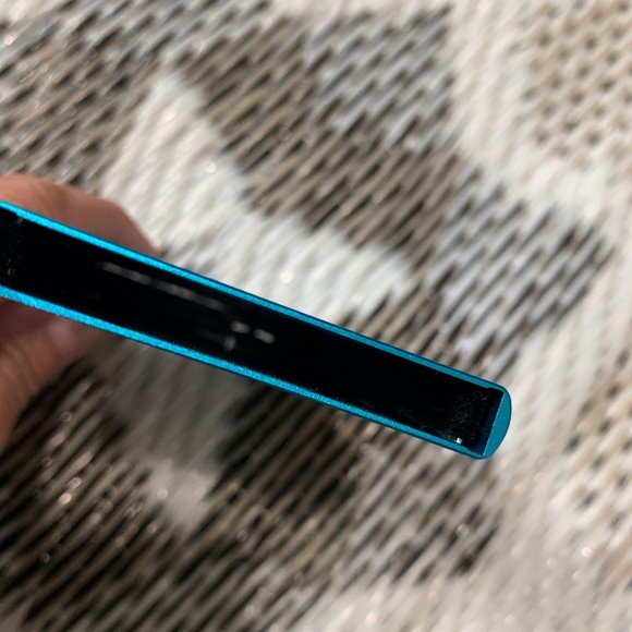 Vibrant Blue Rectangular credit card holder. - Picture 7 of 7